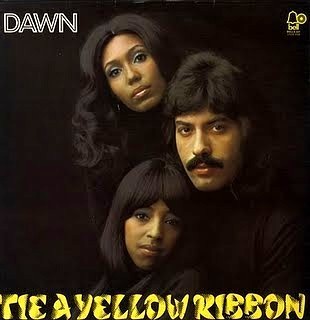 Tie A Yellow Ribbon - Tony Orlando & Dawn s77+